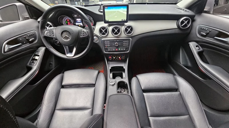 Mercedes-Benz GLA-Class