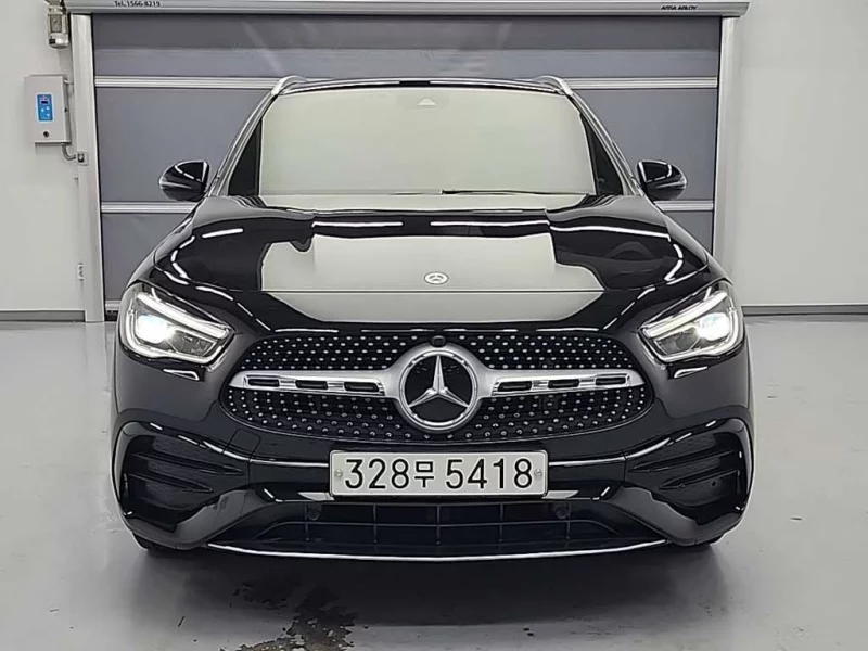 Mercedes-Benz GLA-Class
