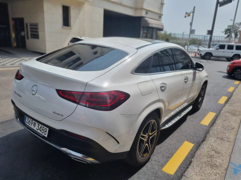 Mercedes-Benz GLE-Class