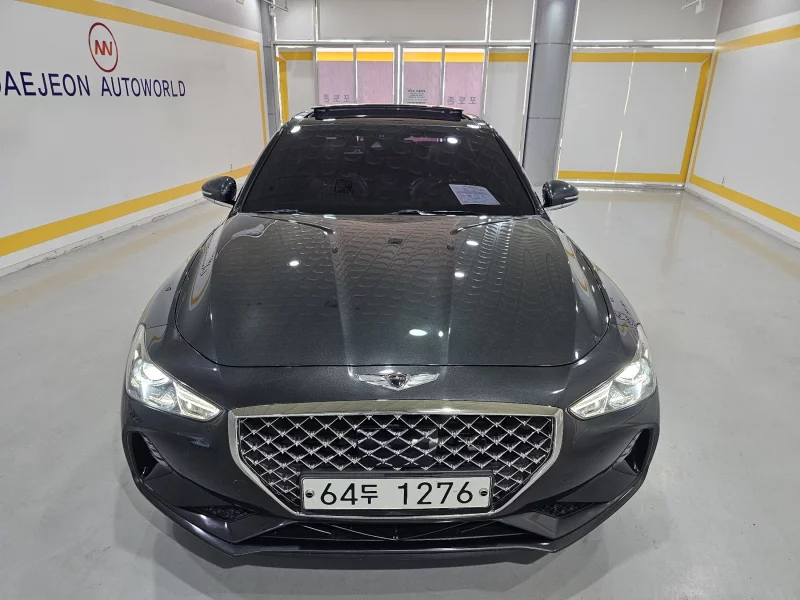 Genesis G70