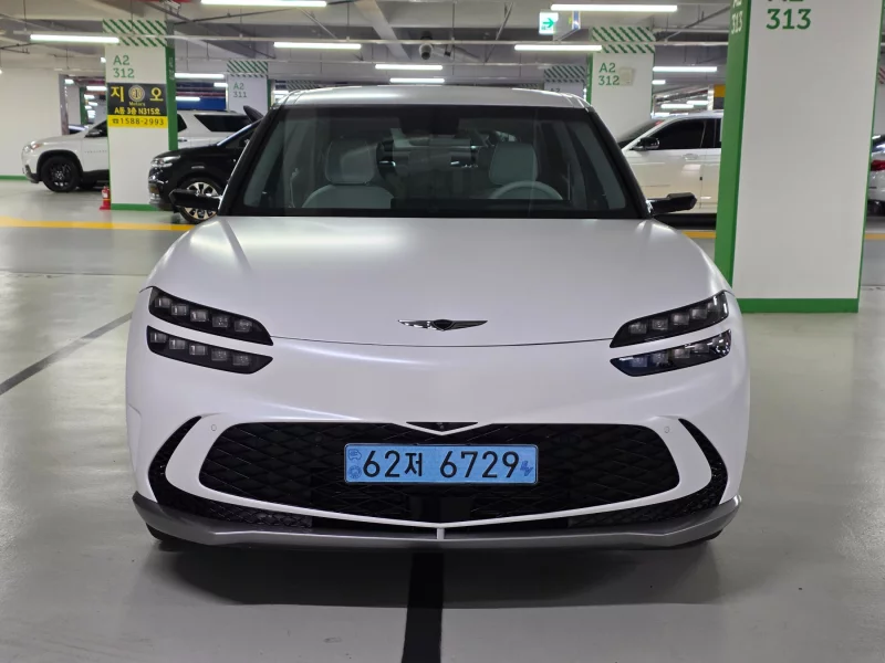 Genesis GV60