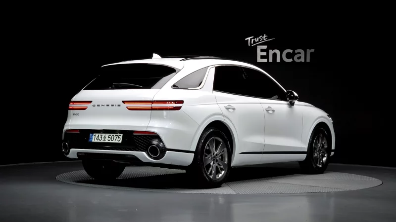 Genesis GV70