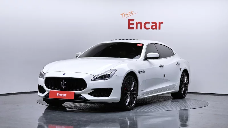 Maserati Quattroporte
