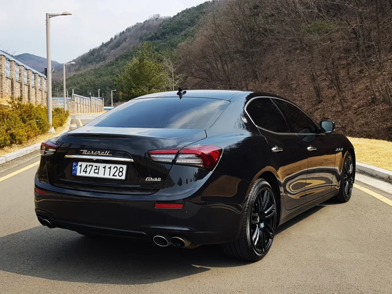 Maserati Ghibli