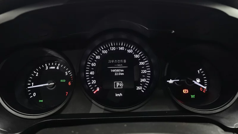 Renault SM6