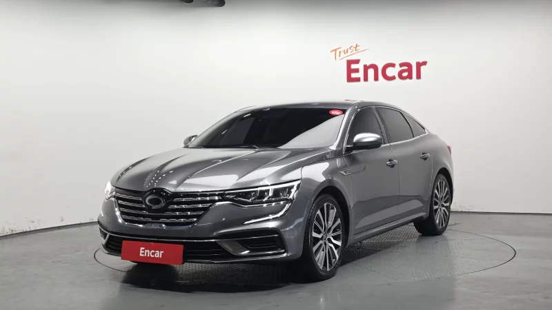 Renault SM6