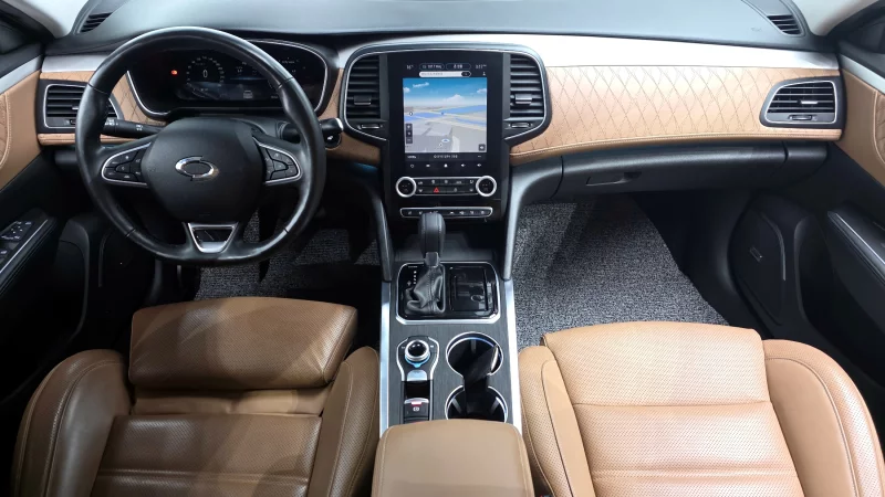 Renault SM6