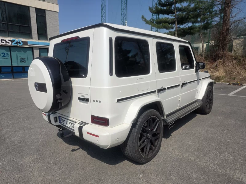Mercedes-Benz G-Class