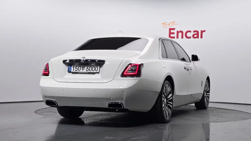 Rolls-Royce GHOST