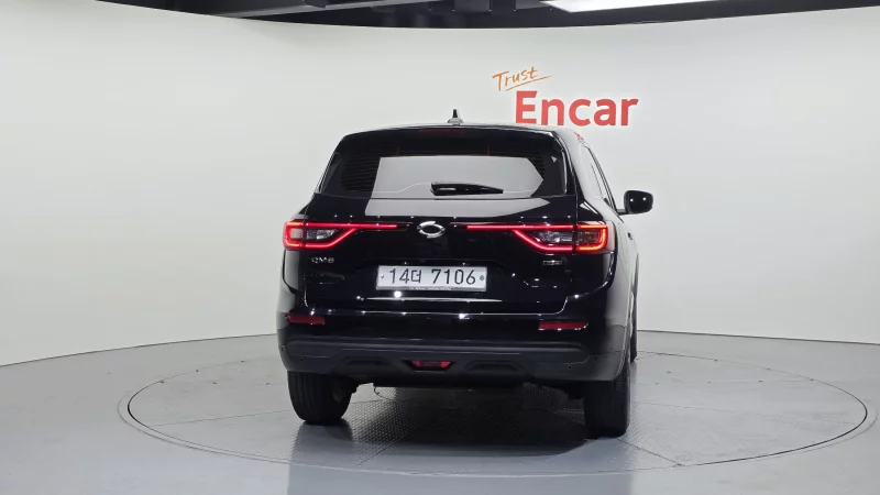 Renault QM6