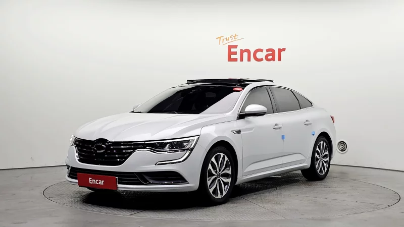 Renault SM6