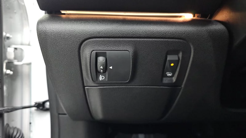 Renault SM6