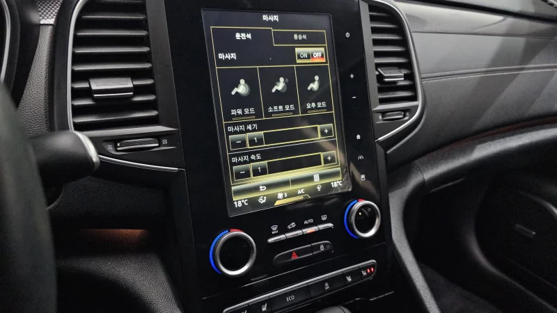 Renault SM6
