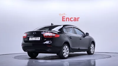 Renault SM3