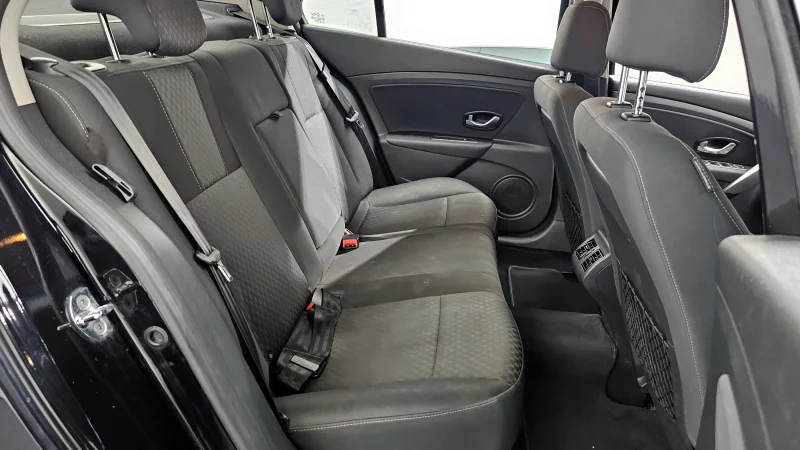 Renault SM3