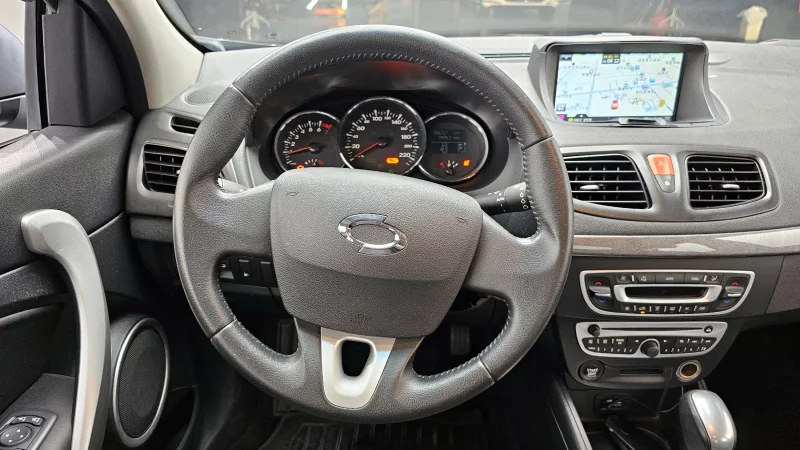 Renault SM3