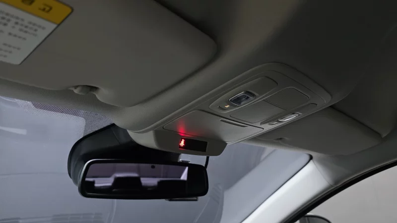 Renault SM6