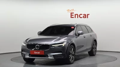 Volvo V90