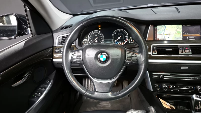 BMW 5-Series Gran Turismo