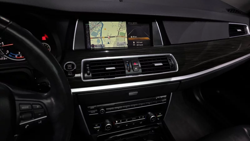 BMW 5-Series Gran Turismo