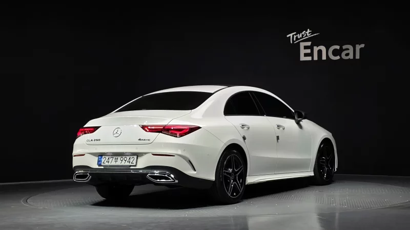 Mercedes-Benz CLA-Class