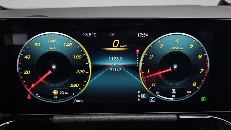 Mercedes-Benz GLA-Class