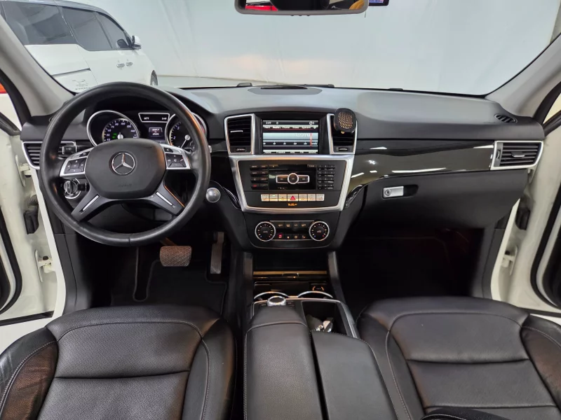 Mercedes-Benz M-class