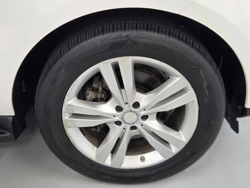 Mercedes-Benz M-class