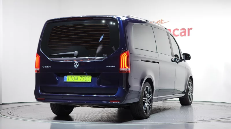 Mercedes-Benz V-Class