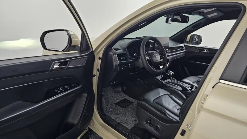 SsangYong Rexton Sports Khan