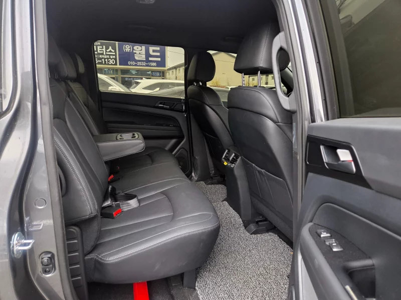 SsangYong Rexton Sports