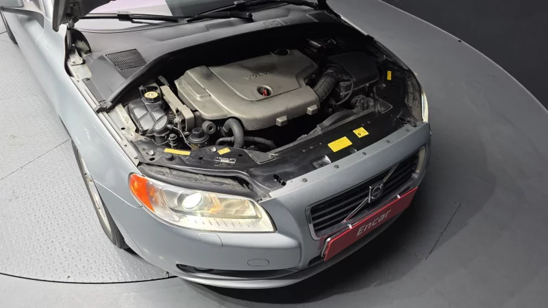 Volvo S80