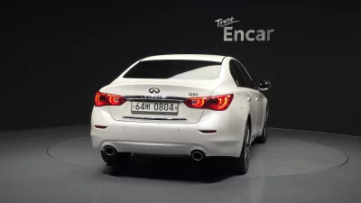 Infiniti Q50