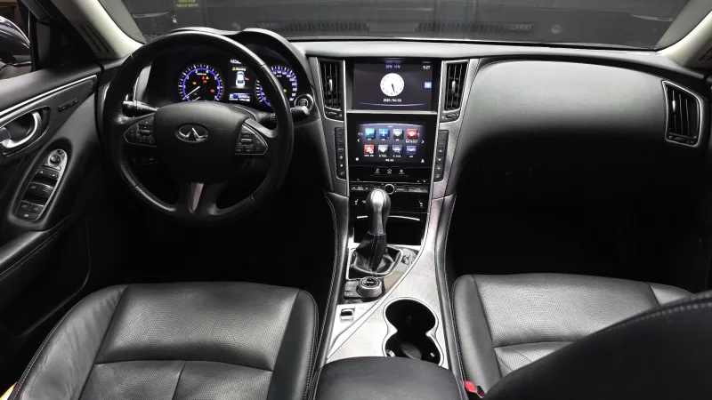 Infiniti Q50
