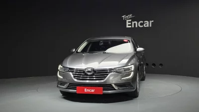 Renault SM6