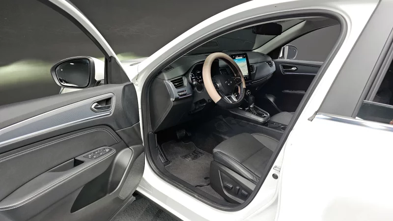 Renault XM3
