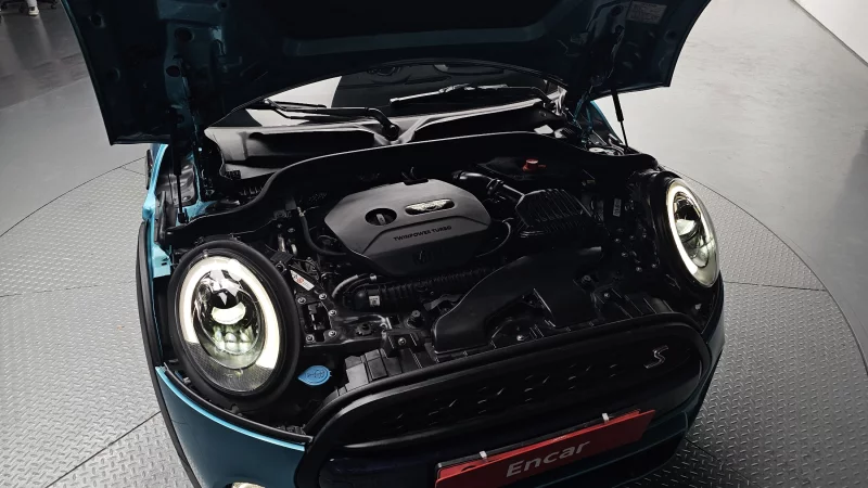 MINI Cooper Convertible