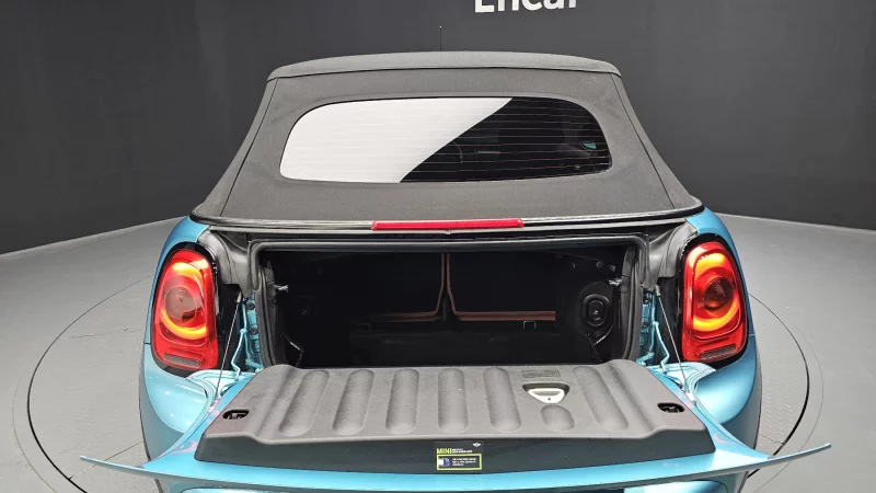 MINI Cooper Convertible