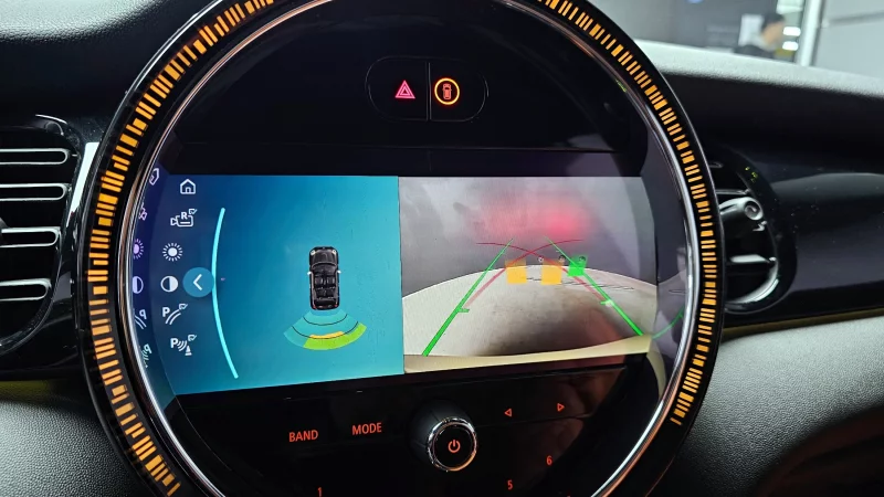 MINI Cooper Convertible