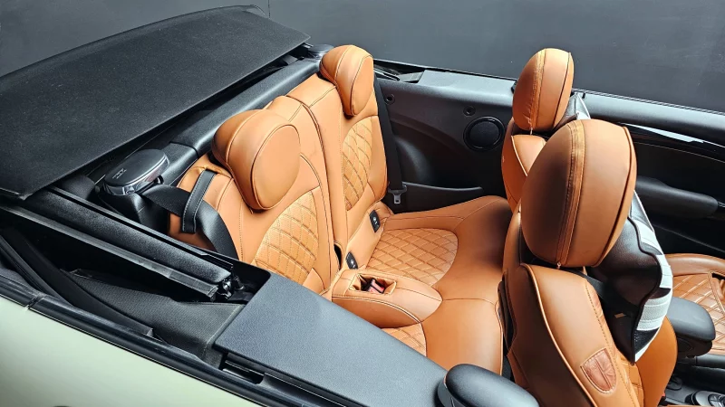 MINI Cooper Convertible