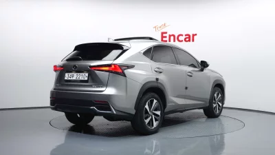 Lexus NX300h