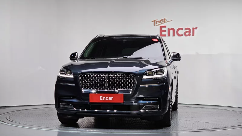 Lincoln Aviator