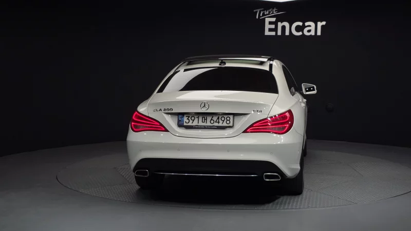 Mercedes-Benz CLA-Class