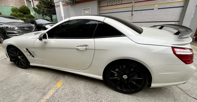 Mercedes-Benz SL-Class