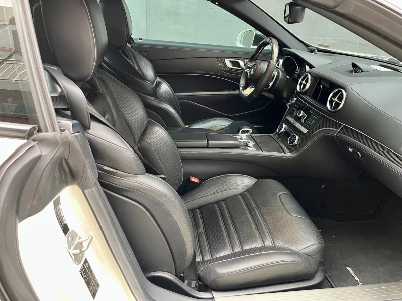 Mercedes-Benz SL-Class