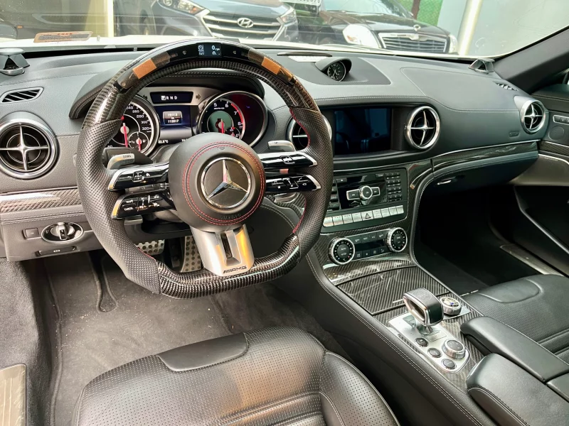 Mercedes-Benz SL-Class