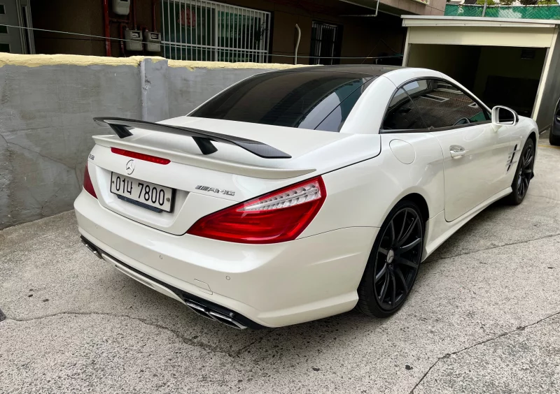 Mercedes-Benz SL-Class