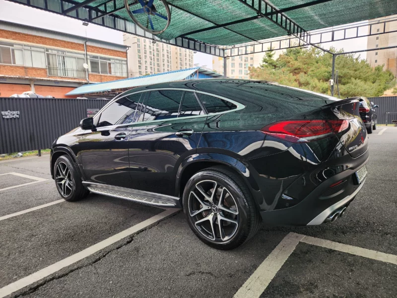 Mercedes-Benz GLE-Class