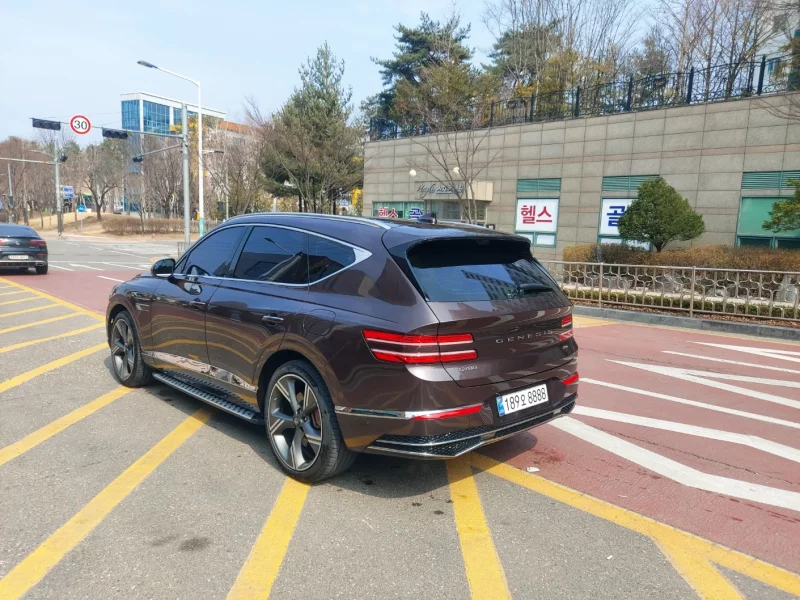 Genesis GV80