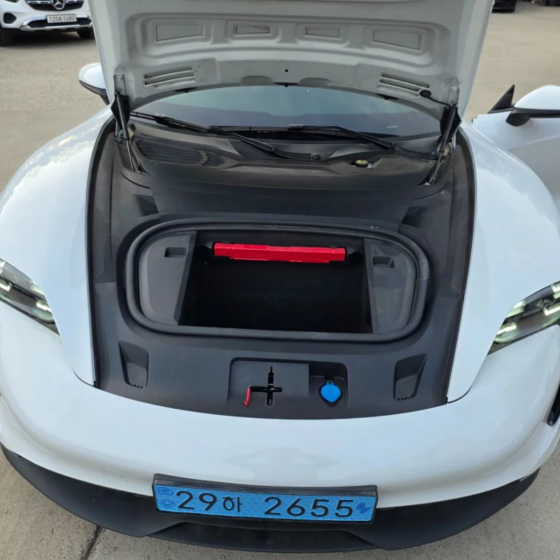 Porsche Taycan